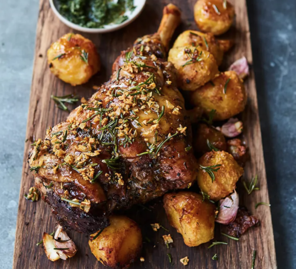 The 2025 Early Bird DELUXE Christmas Meat Box